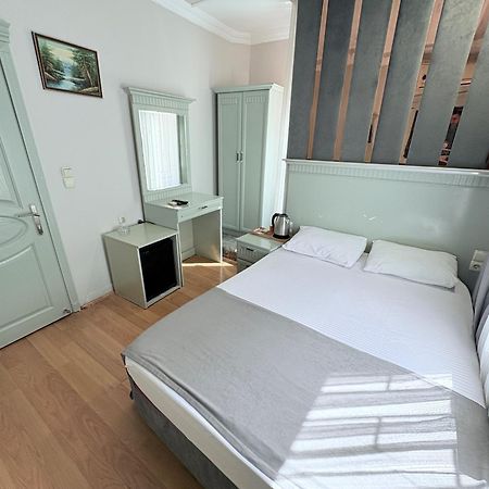 Grand Hurriyet Hotel Istambul Exterior foto